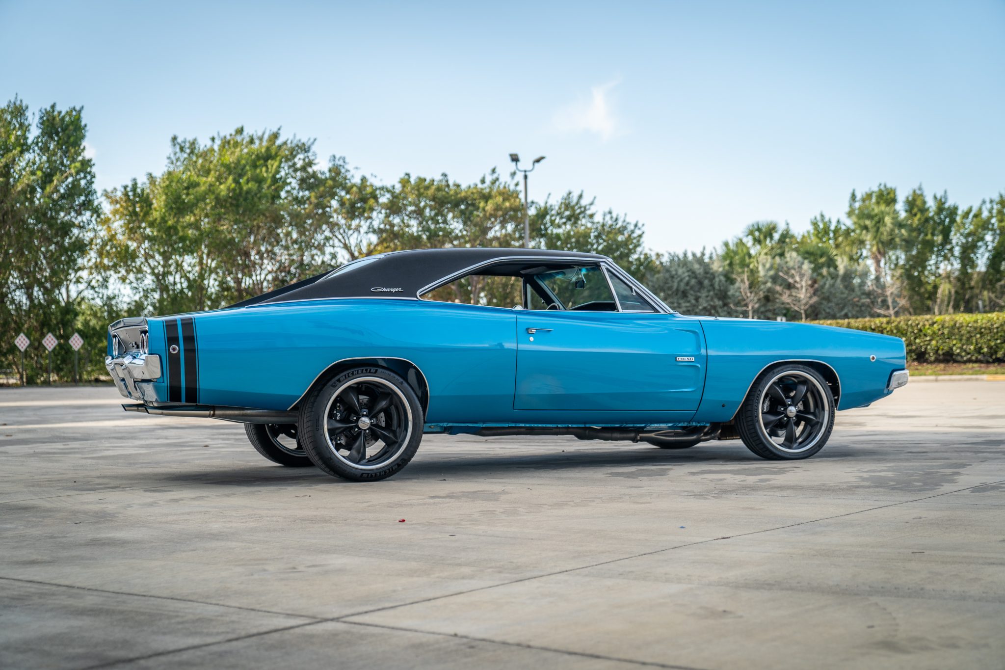 emi–Powered 1968 Dodge Charger RT 5-Speed